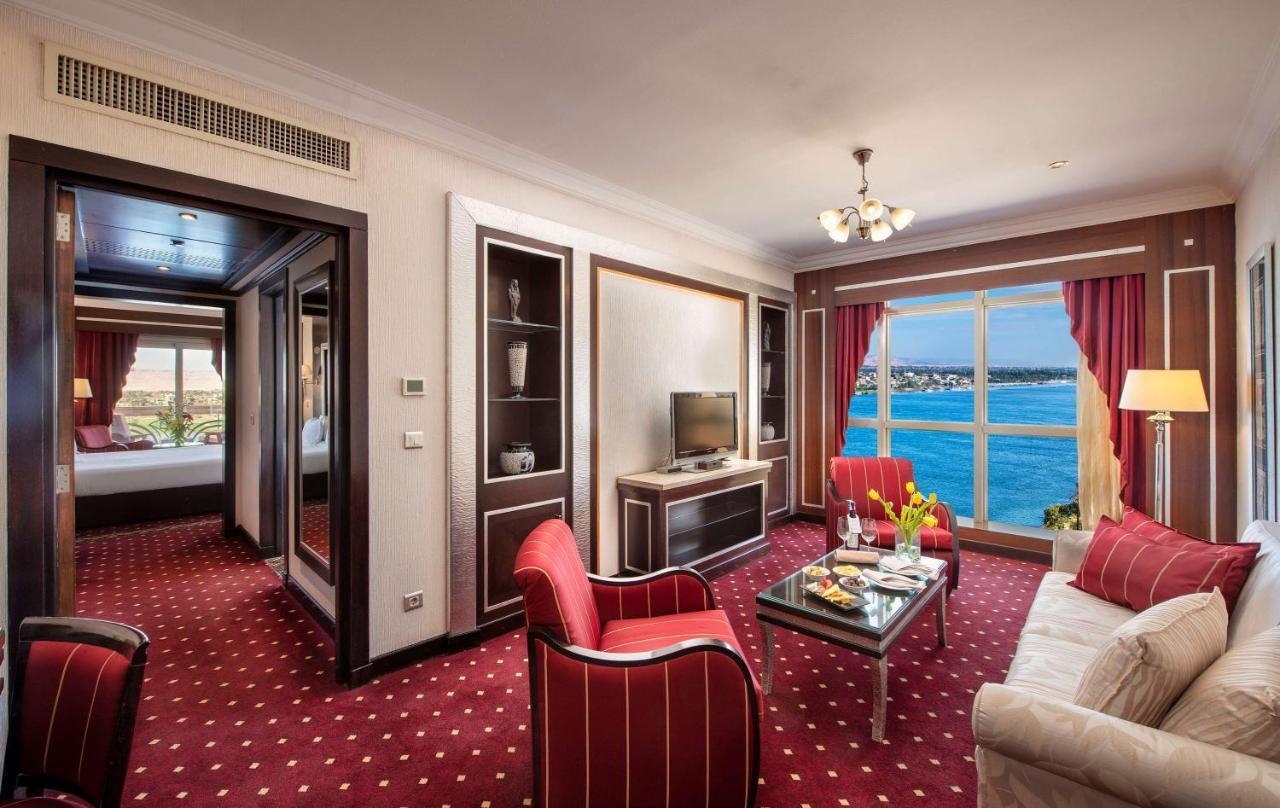 Sonesta St. George Hotel - Convention Center Luxor Esterno foto Suite