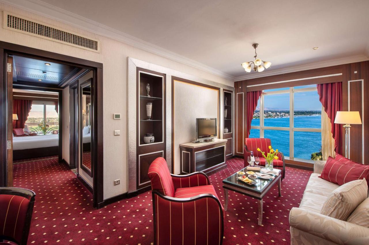 Sonesta St. George Hotel - Convention Center Luxor Esterno foto Suite at the Grand Hotel